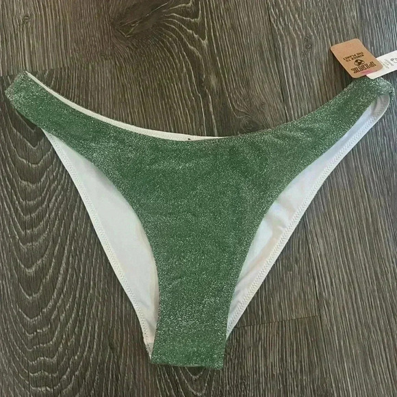 PINK Victorias Secret shimmer Brazilian bikini bottom. NWT.  Size small - Picture 1 of 3